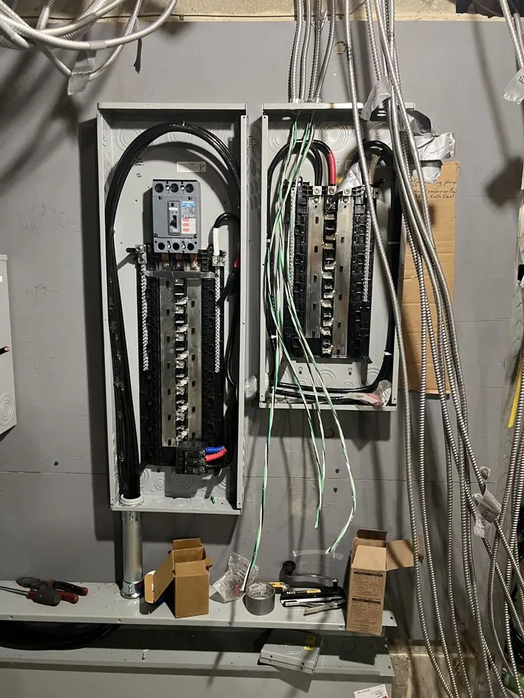 Slide of Edi’s Electrical Services