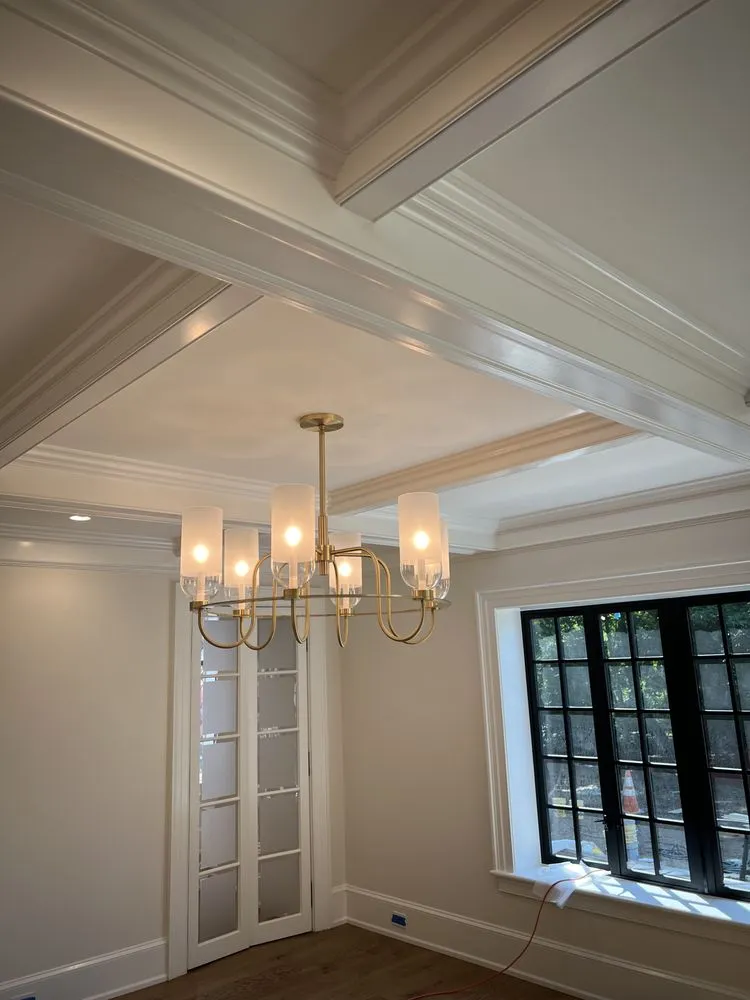 Slide of Edi’s Electrical Services