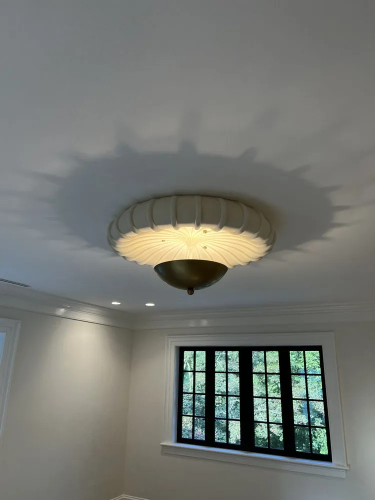 Slide of Edi’s Electrical Services