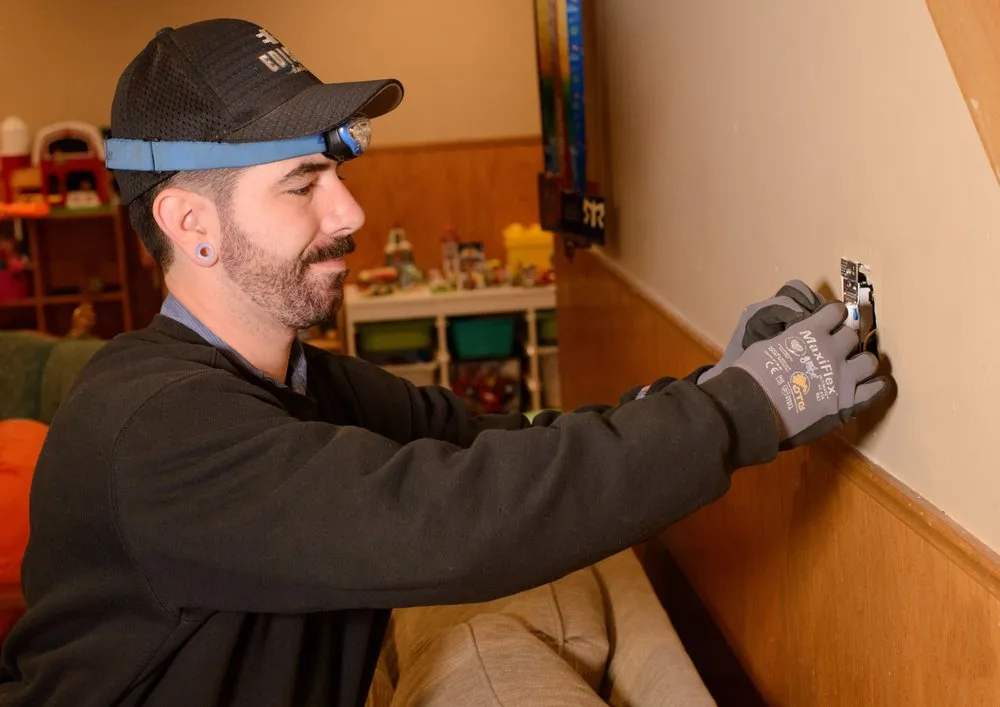 Slide of Edison Electric