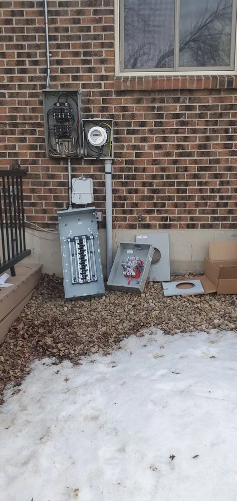 Certified outlet and switch repair in , by Edison Electrical Contractors