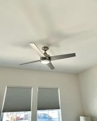 Edison Park Emergency Electrician Logo