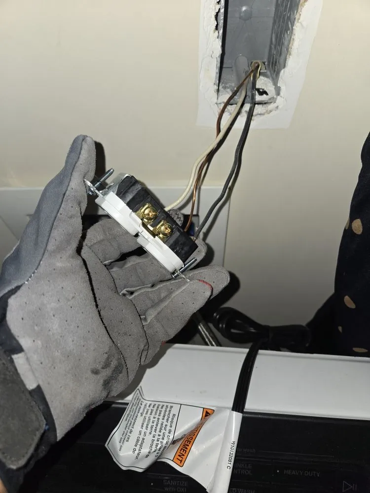 Licensed wiring installation experts serving ,  - Edlectric Services