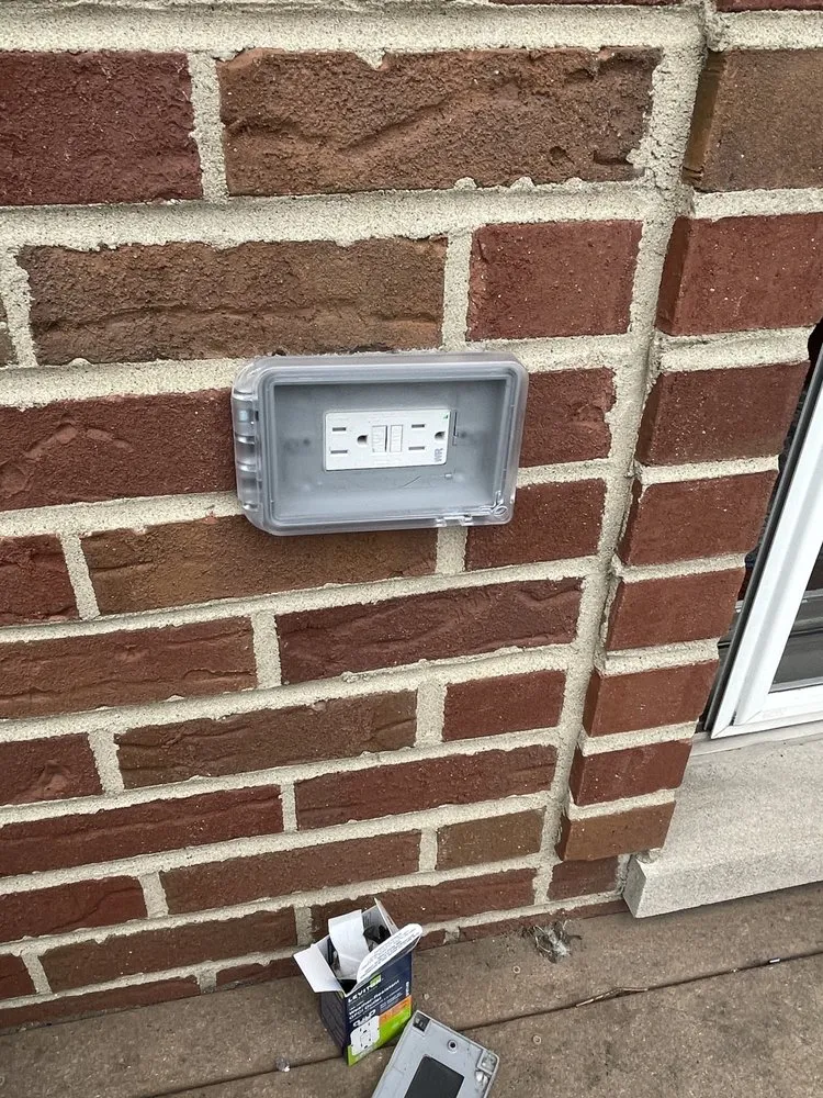 Slide of Ed's Electrical Services