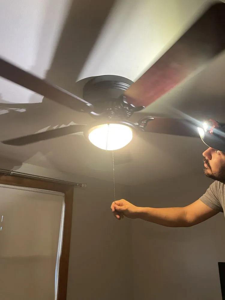 Slide of Ed's Electrical Services