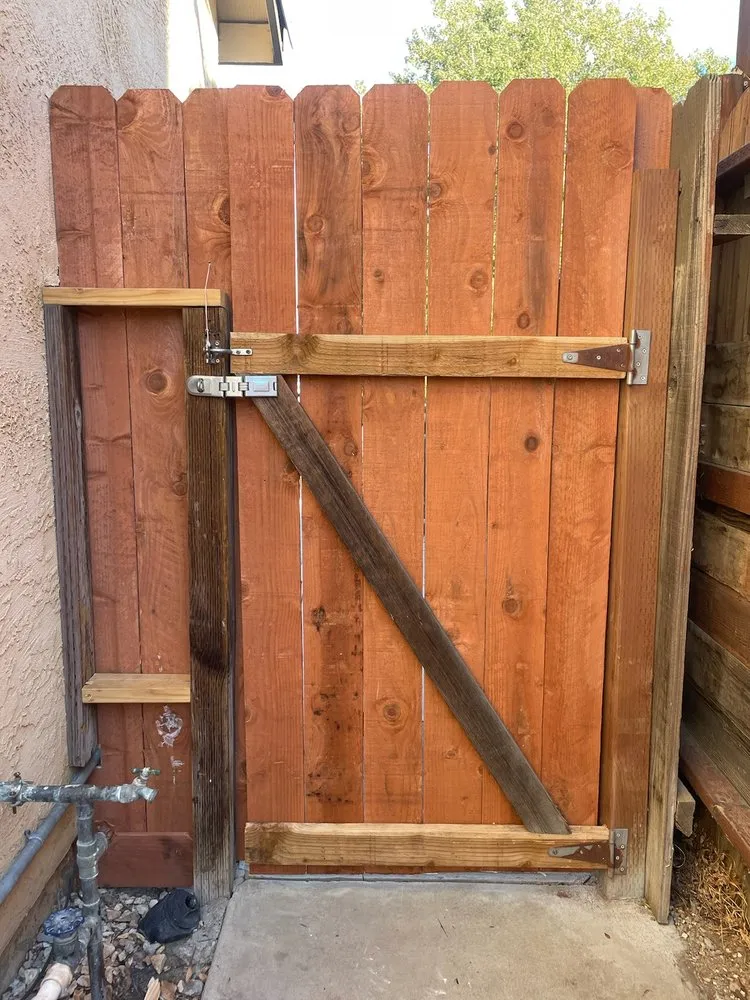 Slide of Ed's Handyman