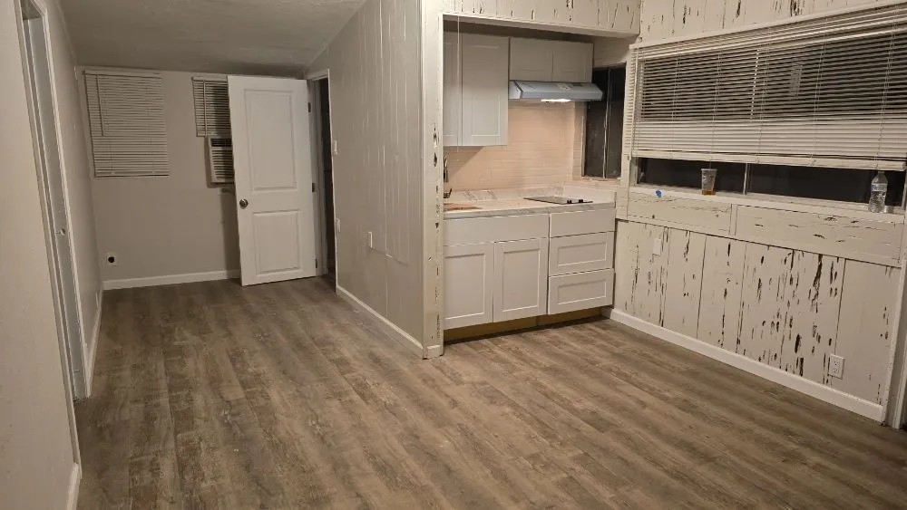 Slide of Ed's Handyman