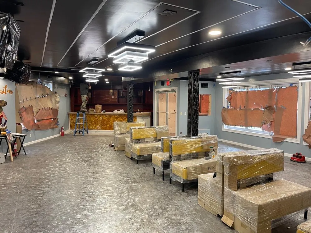 Affordable outlet and switch repair in , by Edson Electrical Services