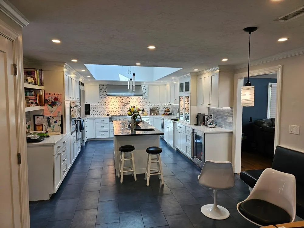 Slide of Edson Electrical Services