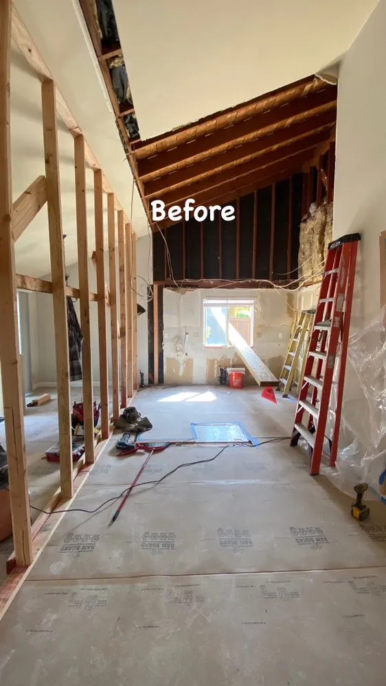 Slide of Eduardo's Handyman Services