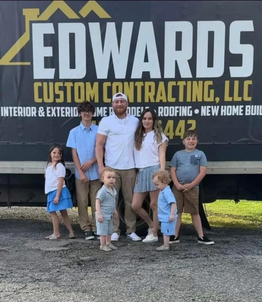 Slide of Edwards Custom Contracting