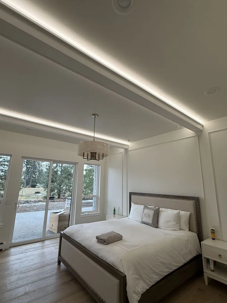 Slide of E&E Electric