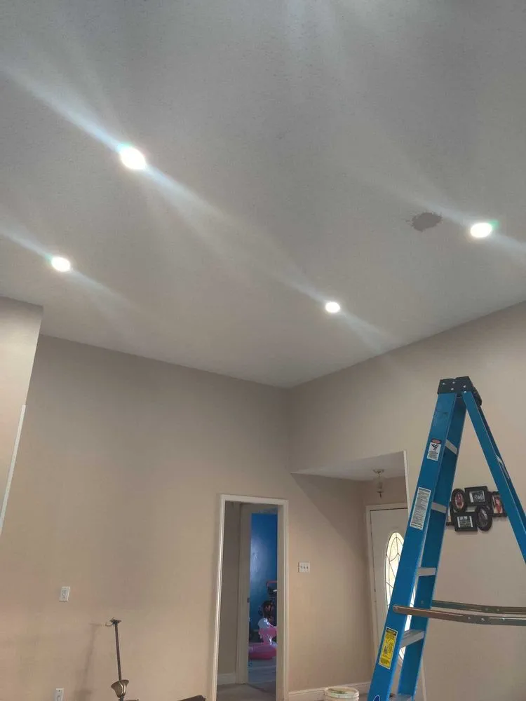 Slide of E&E Electrical Services