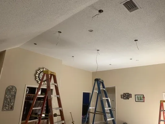 E&E Electrical Services Logo