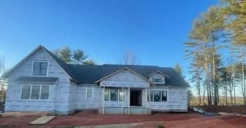 Licensed electrician providing wiring installation in Lawndale, NC - EEC Electric