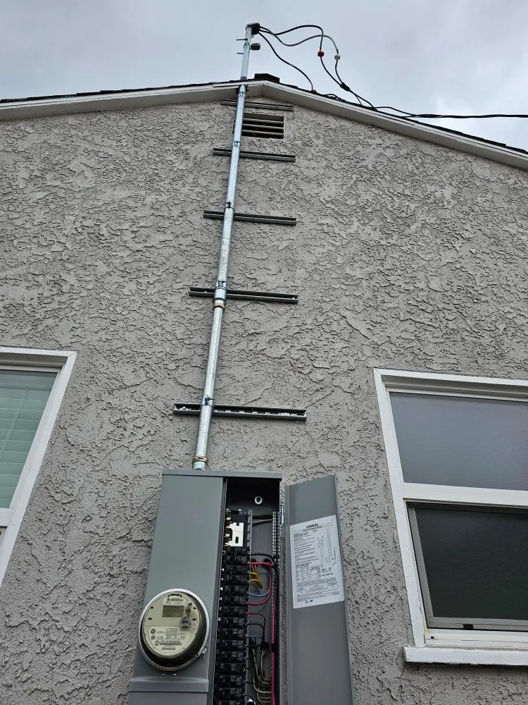 Reliable panel upgrade service in Pacoima, CA - EES Electric