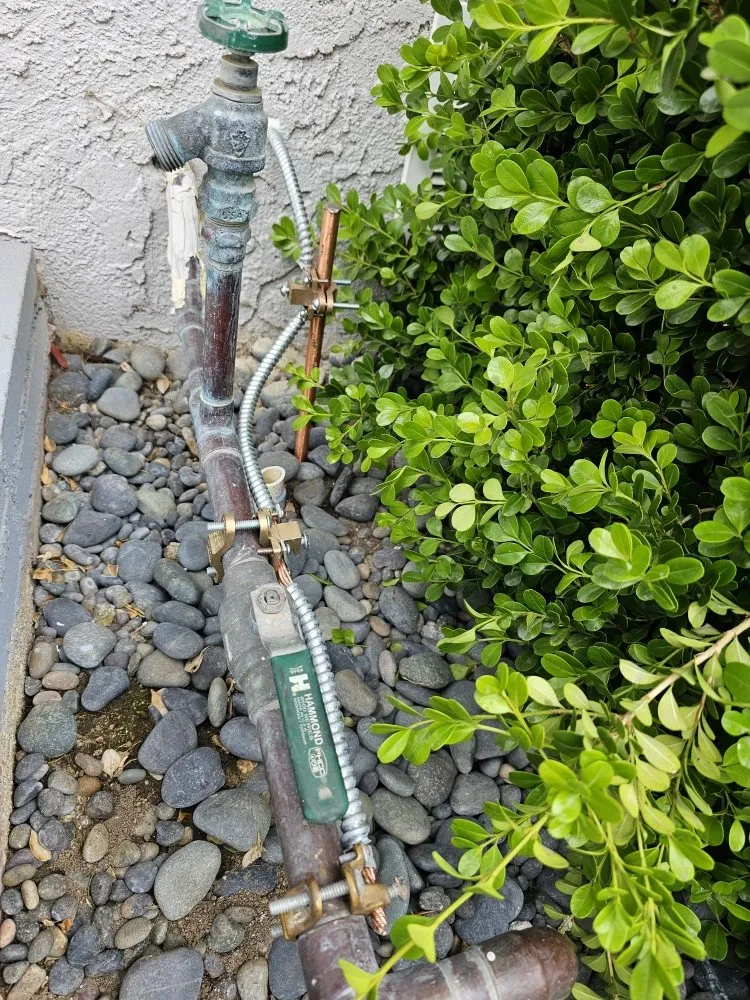 Professional electrician providing panel upgrade in Pacoima, CA - EES Electric