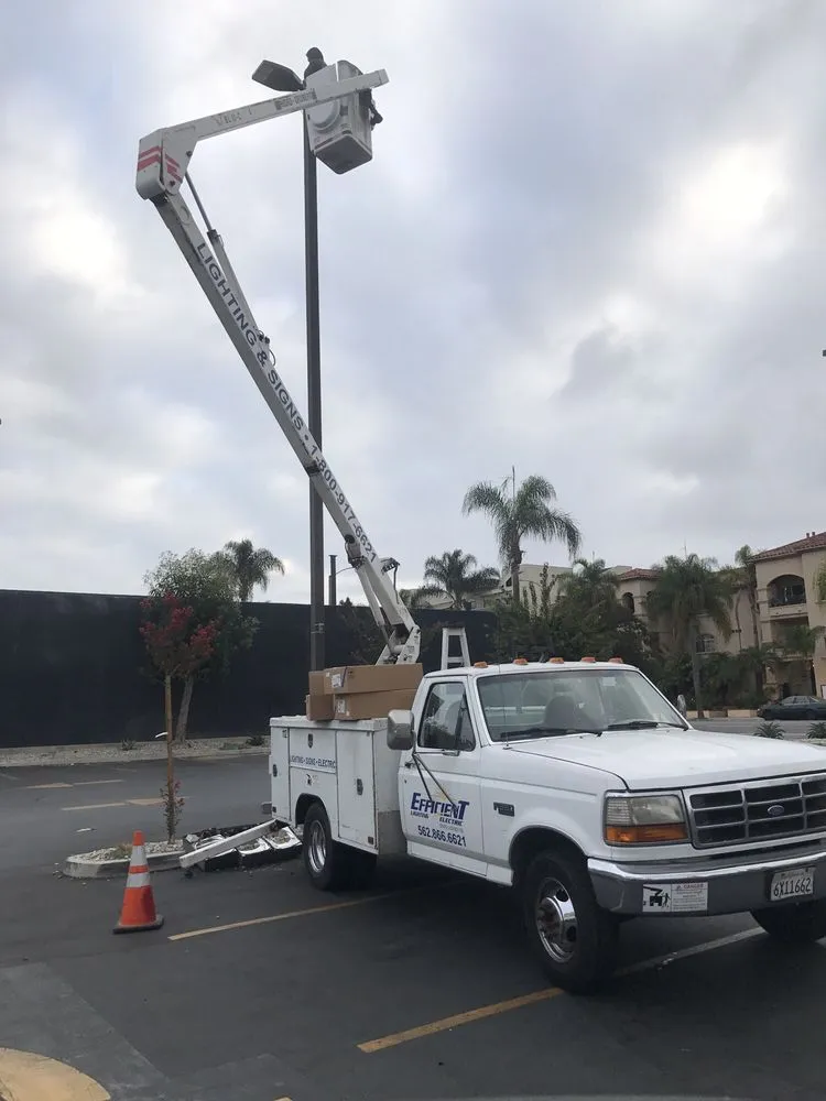 Slide of Efficient Lighting & Electric