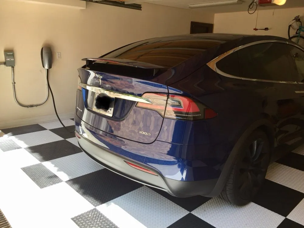 Slide of Egozi Electric