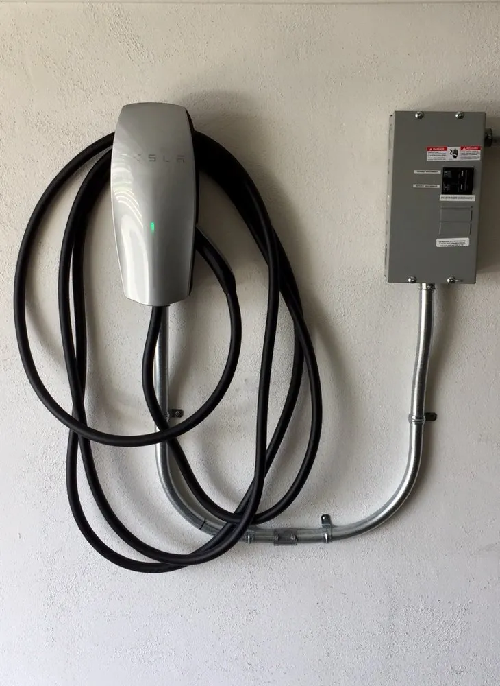 Slide of Egozi Electric