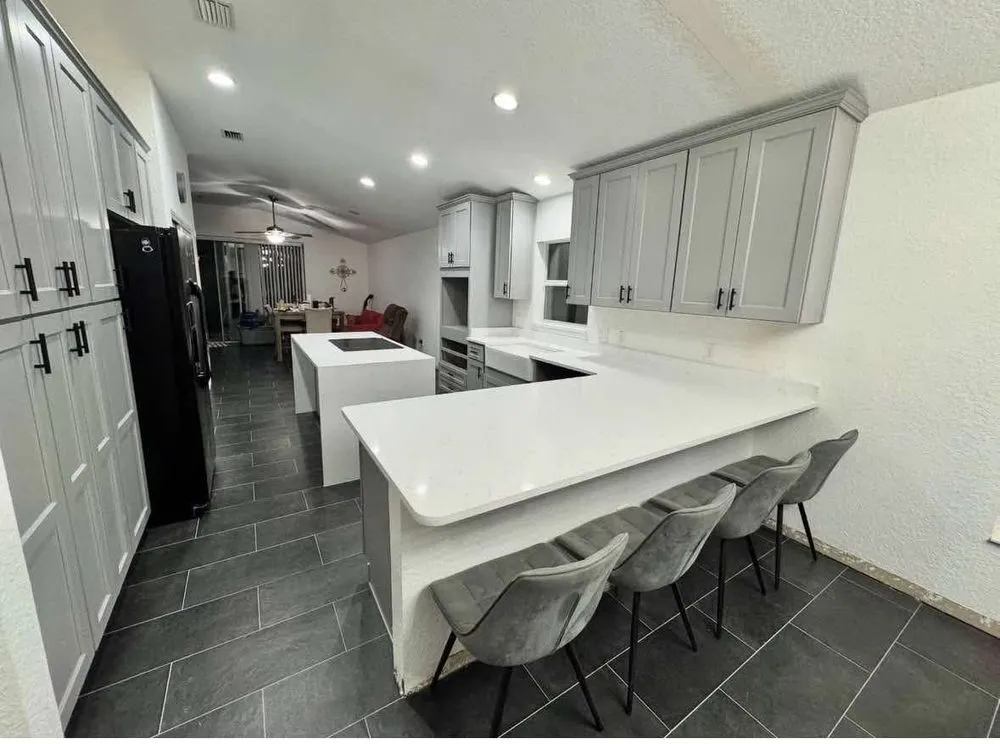 Slide of E&I Home Restoration