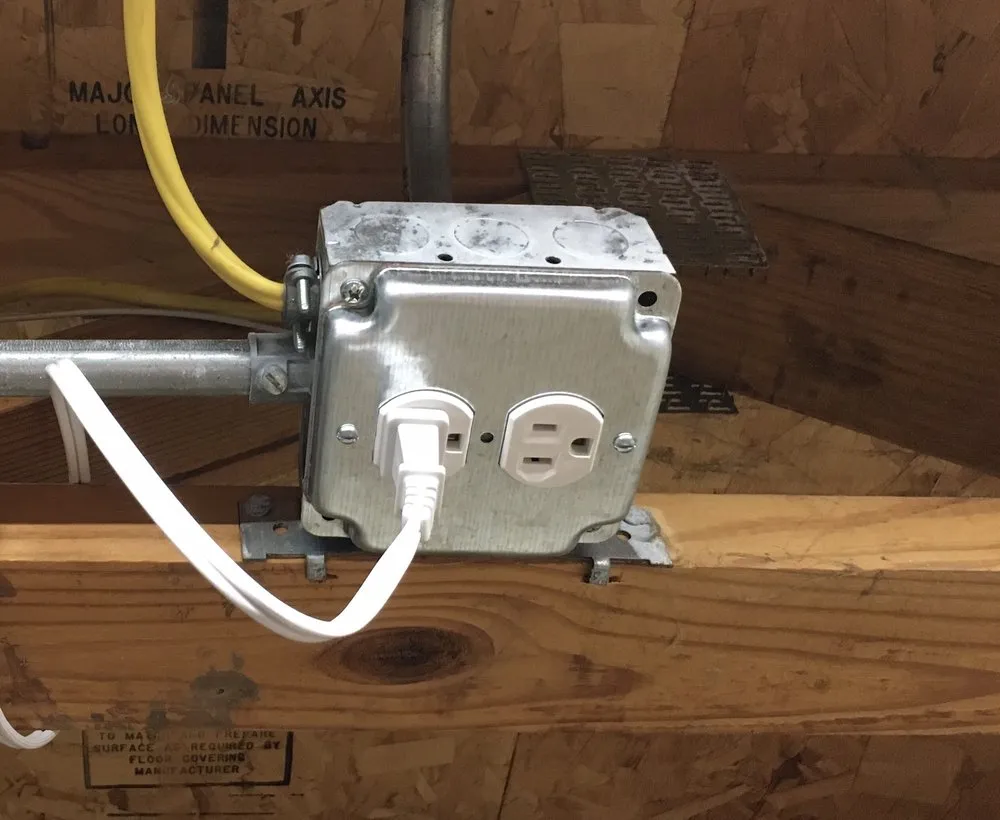 Emergency electrical service for homes in electrical repair, by