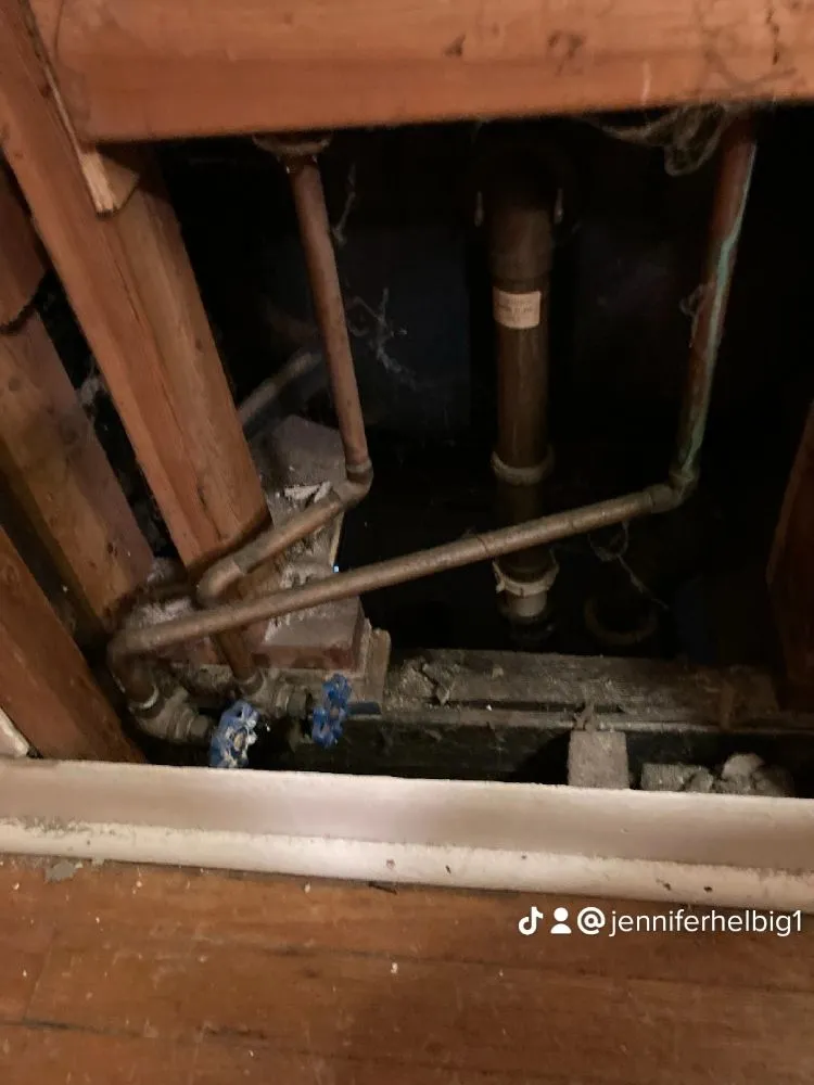 Slide of E&J Electric Plus