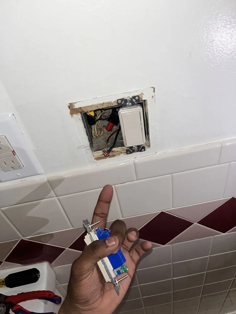 Slide of EJ Electrical