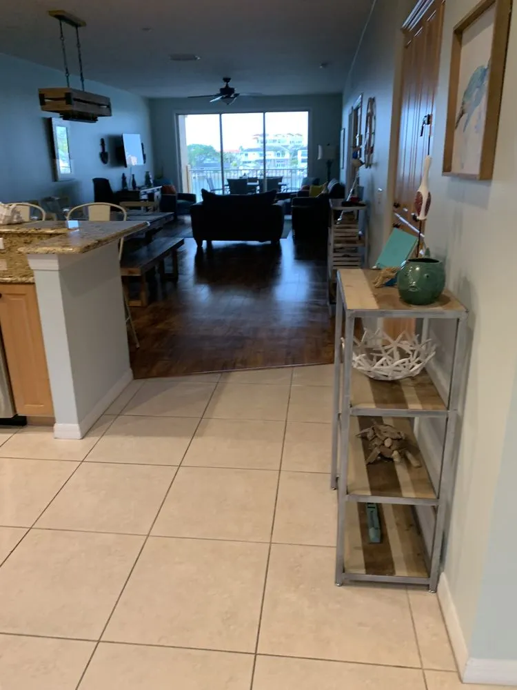 Slide of Ejr2 Square