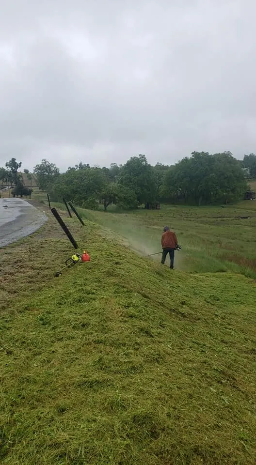 Slide of El Dorado Handyman