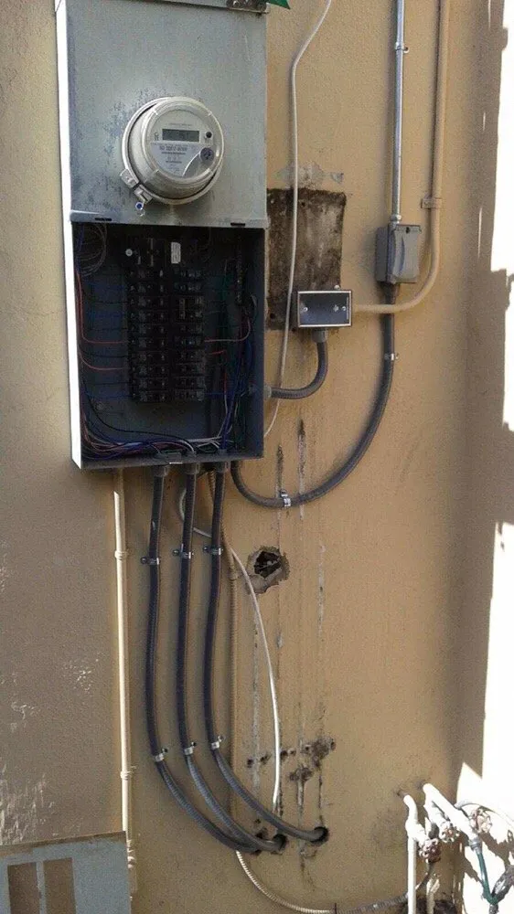 Certified electrician providing panel upgrade in Tarzana, CA - EL Electric
