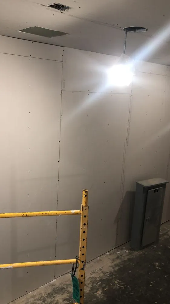 Affordable electrical repair experts serving , - El electricista jesus