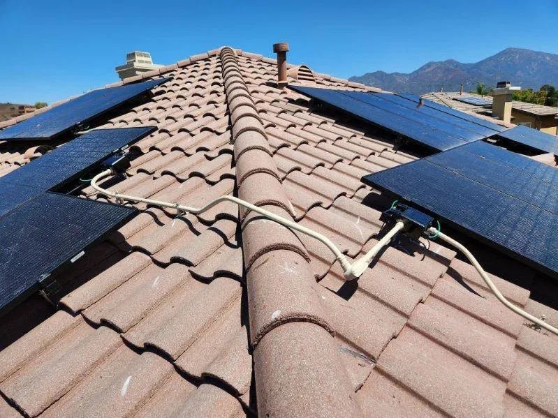 Slide of EL-FI Homes