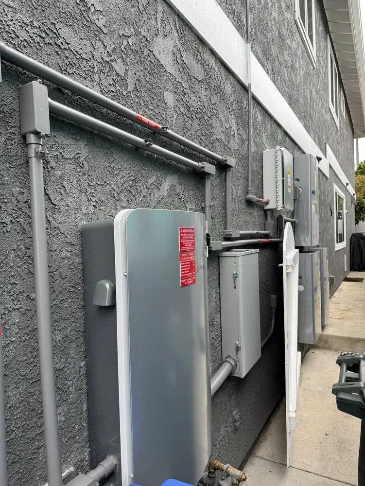 Slide of EL-FI Homes