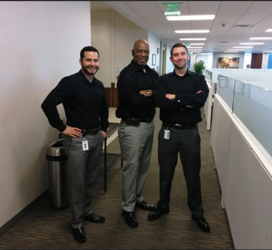 Slide of EL MORGAN CONSULTANTS