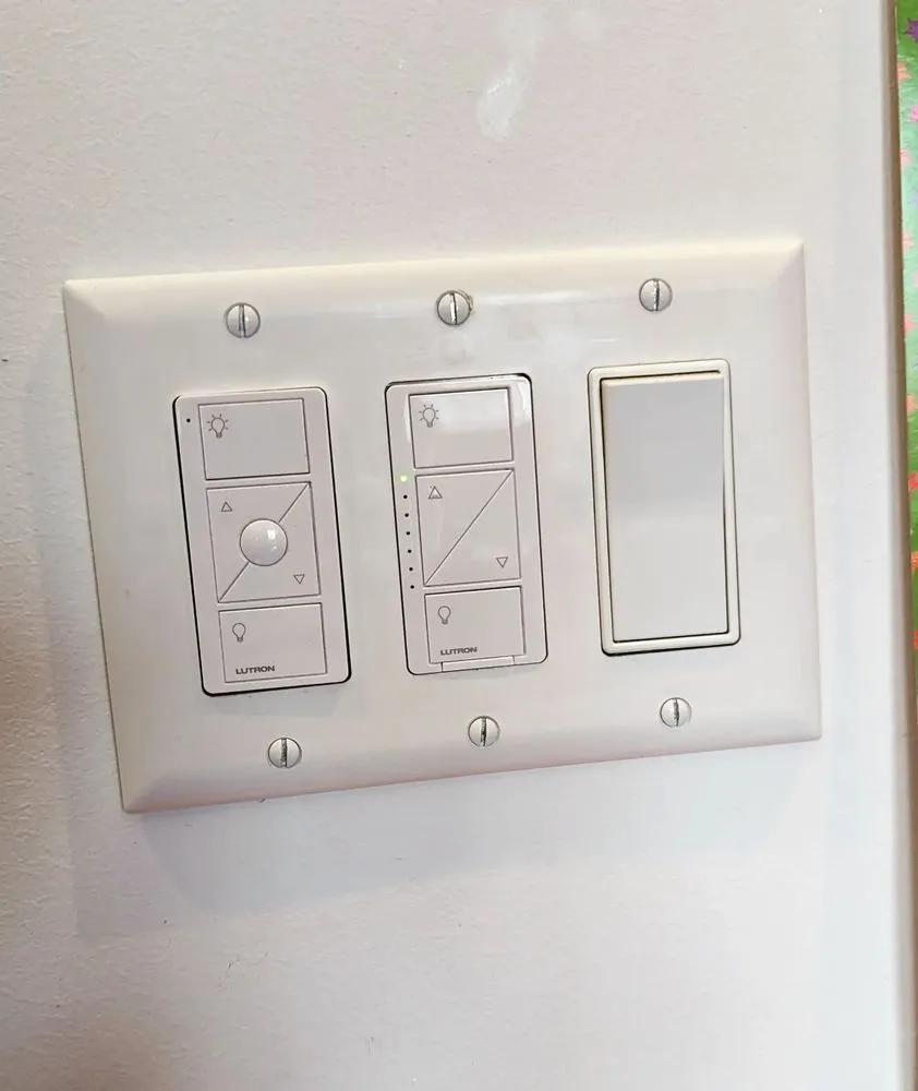 Slide of El Nido Electrical Service