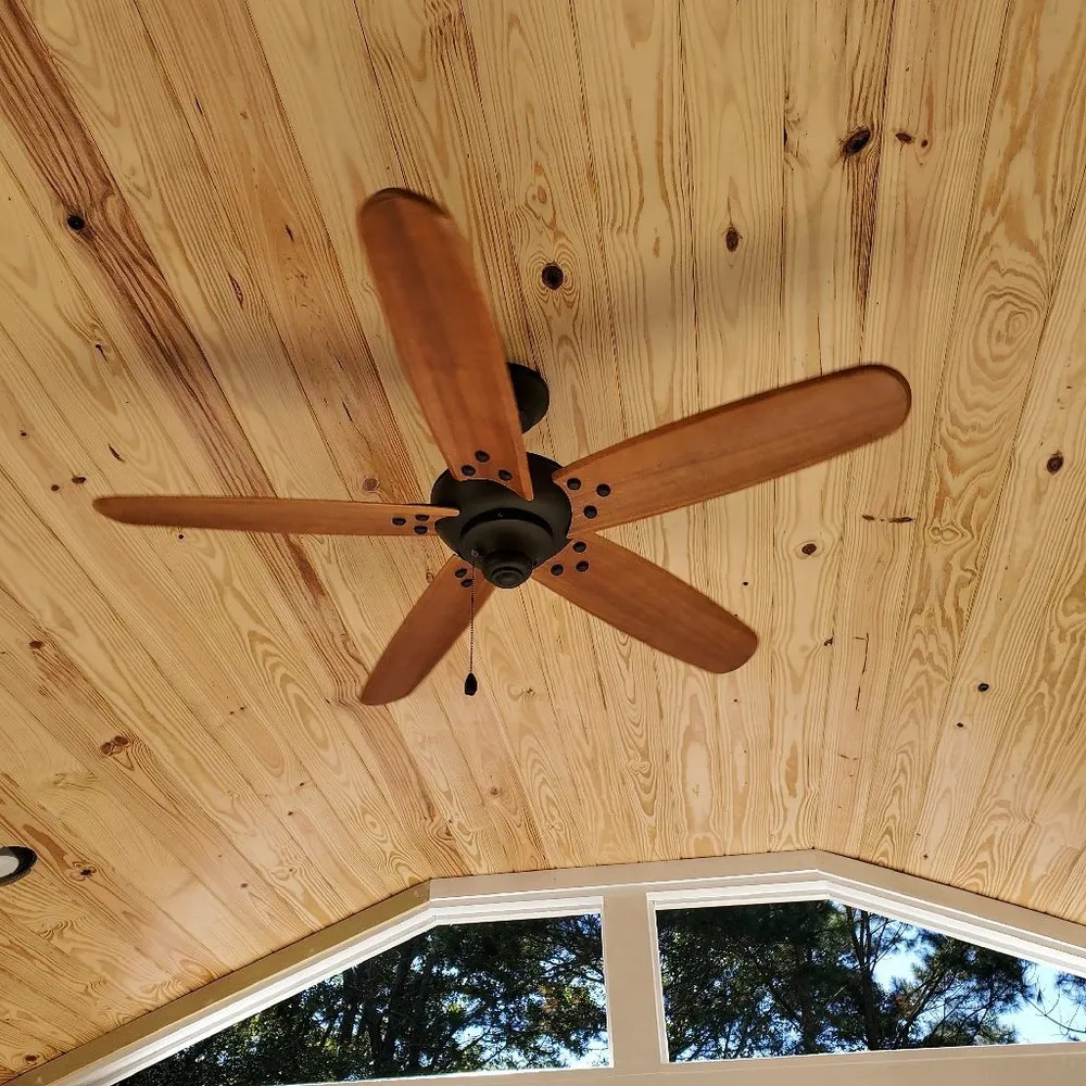 Slide of El Rancho Electrician Service