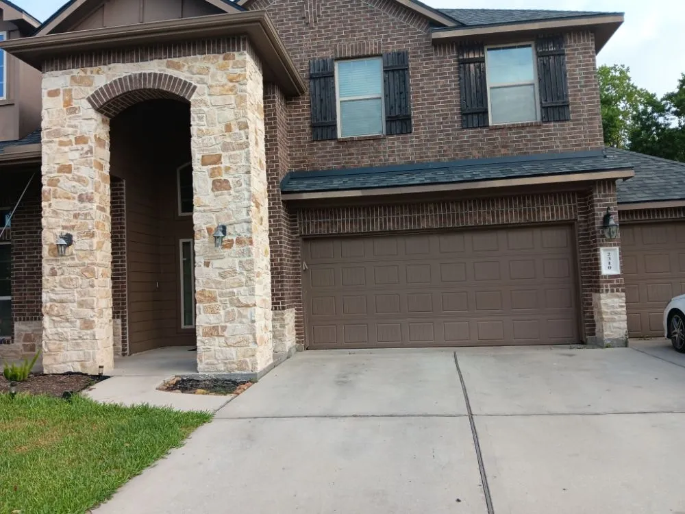 Slide of El Tio Mike Construction