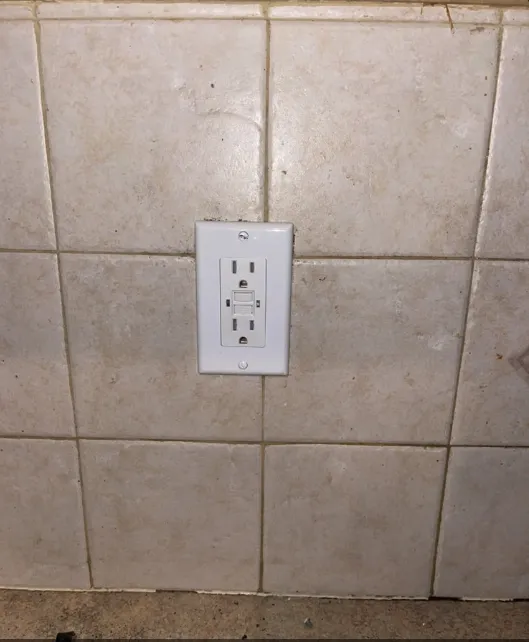 Slide of Eladios Electric