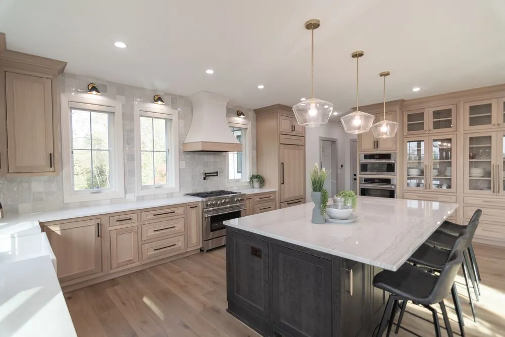 Slide of Elc Group Contractor