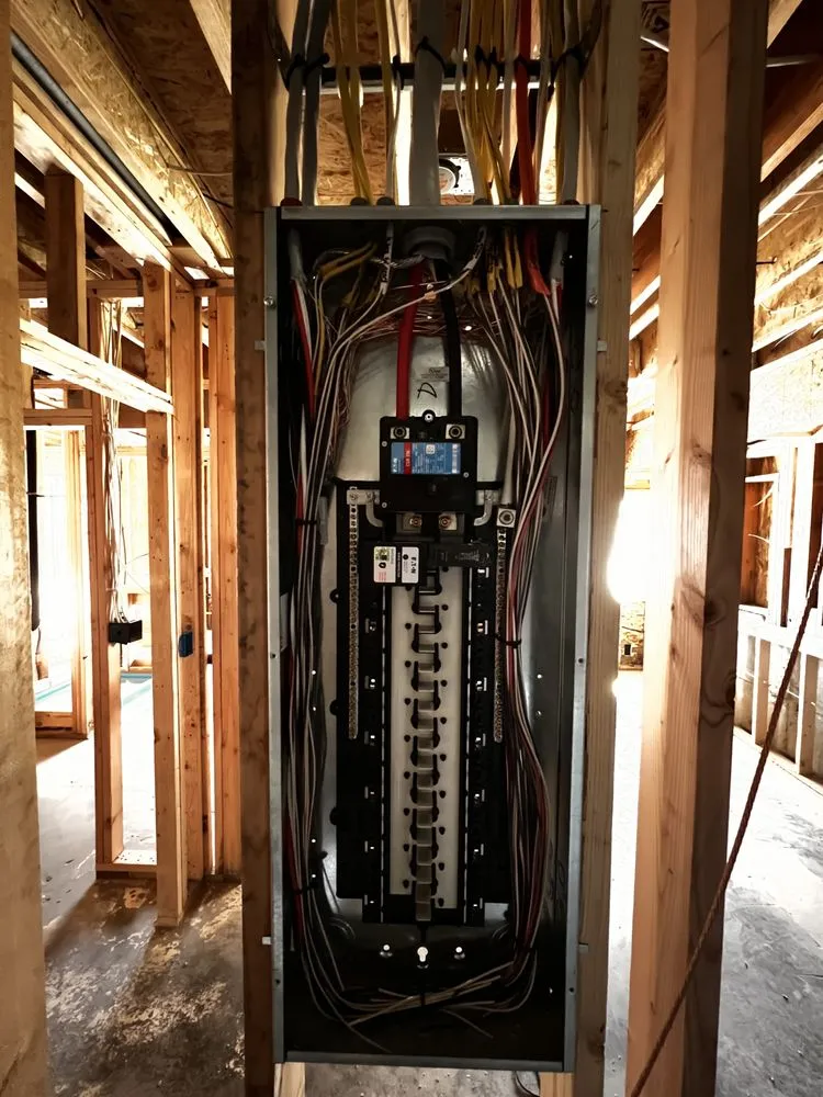 Slide of Elc Group Contractor