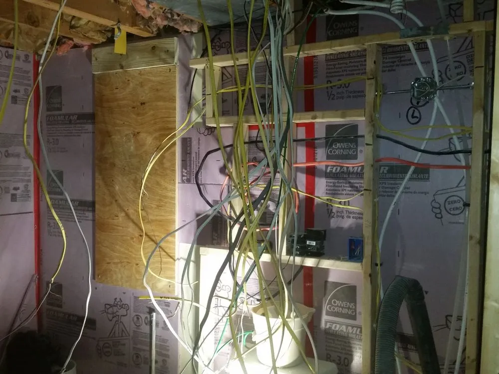 Slide of Elec-cellent Electric