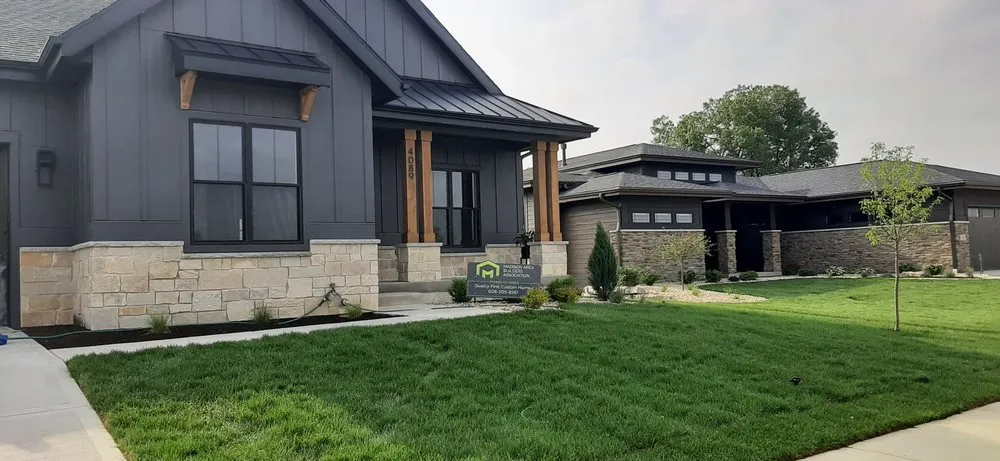 Slide of Elec-cellent Electric