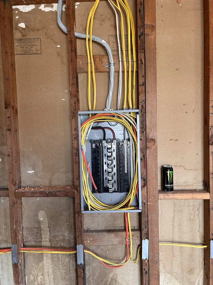 Licensed electrical repair in San Fernando Valley, CA by Elecristian Electric