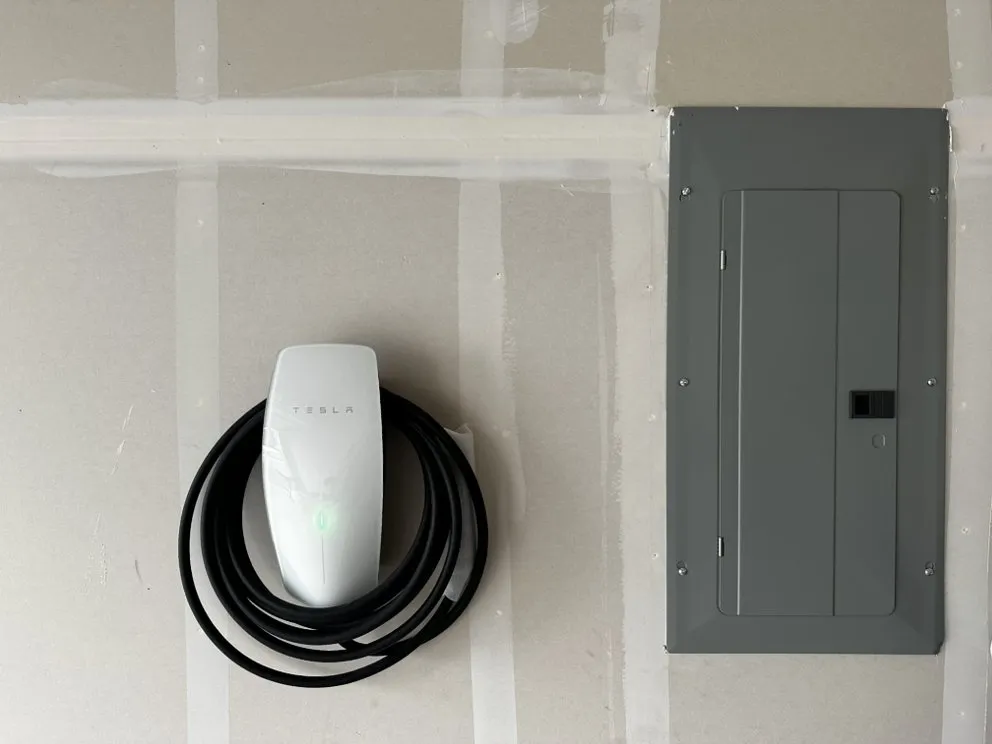 Slide of Electon Enterprise