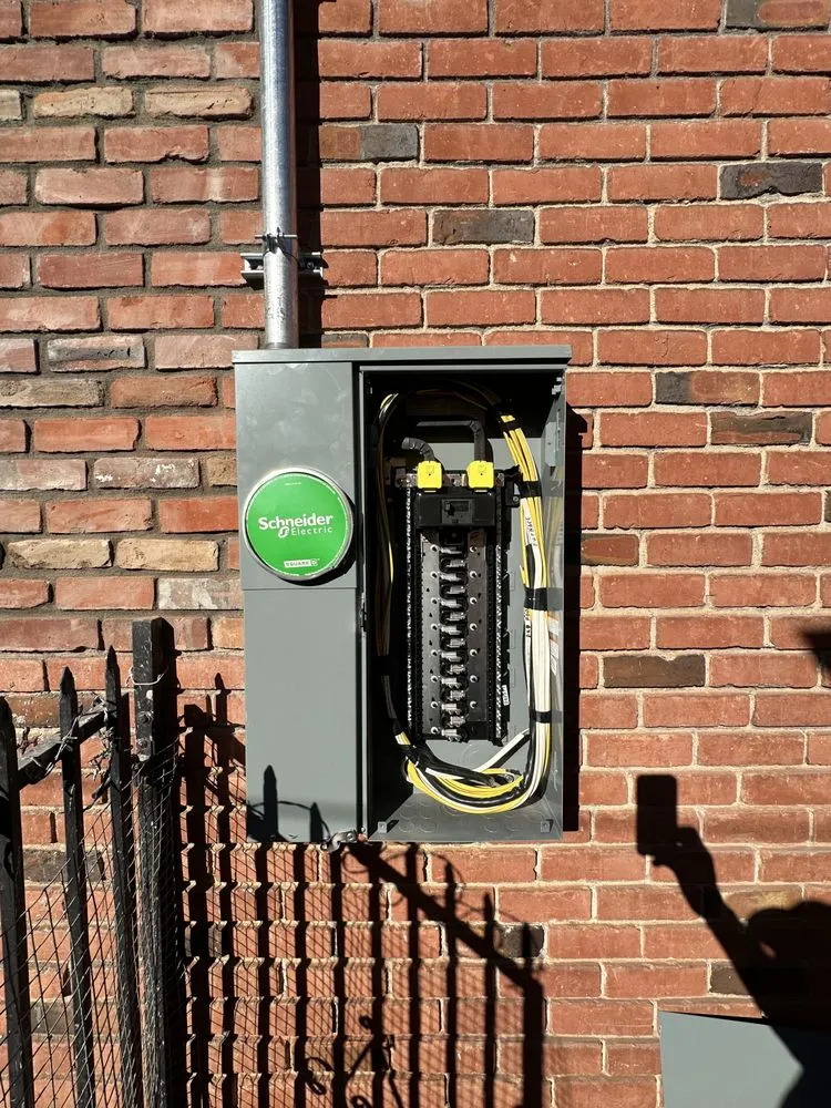 Slide of Electra Pro