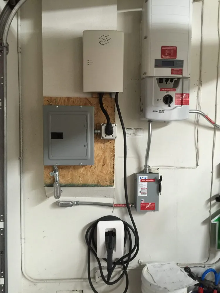 Slide of Electreecity Contractors & Design