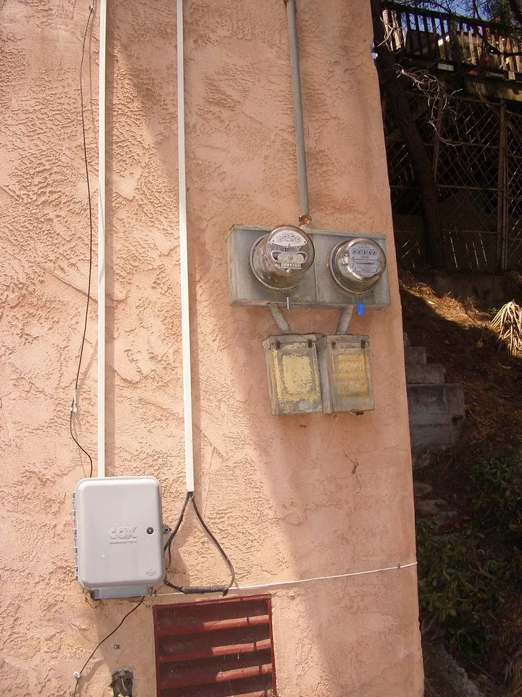 Slide of Electreecity Contractors & Design