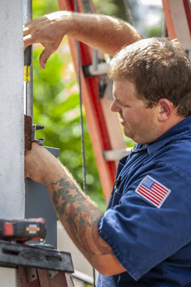 Slide of Electric Arrow Service