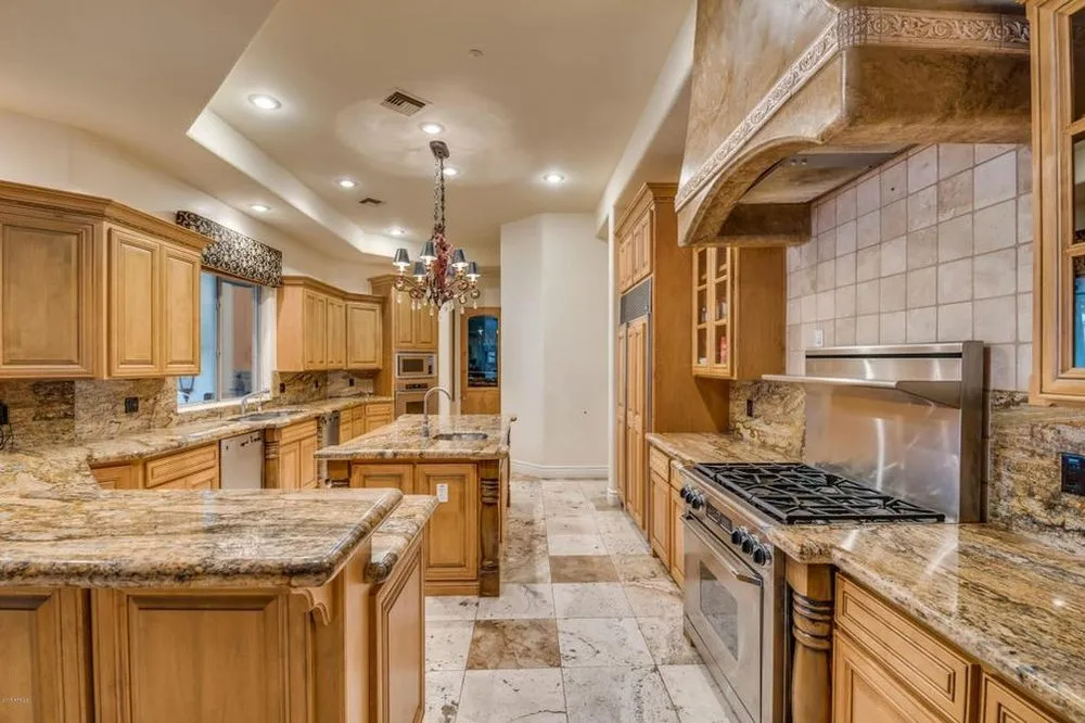 Slide of Electric ArtTech